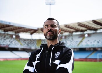 Ashley Cole: ‘Igrači moraju vjerovati u ono što tražim od njih’