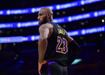 Budućnost LeBrona Jamesa pod znakom pitanja nakon eliminacije Lakersa iz play-offa