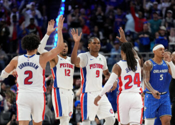 Pistonsi i Cavaliersi napreduju u NBA play-offu, slijedi okršaj u polufinalu Istoka