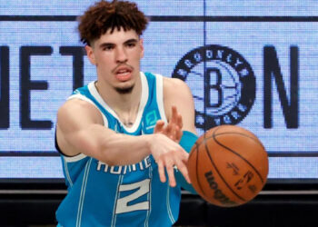 Veliki NBA potres: Lamelo Ball iz Hornetsa u Timberwolvese!
