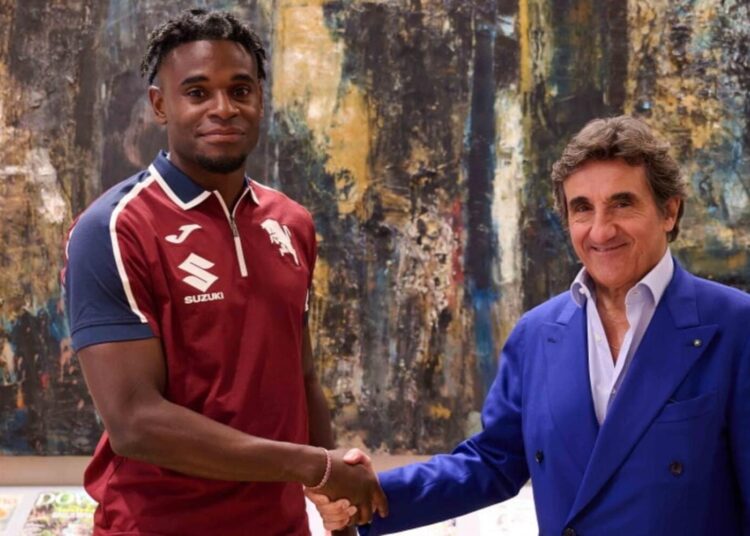 Duvan Zapata produžio ugovor sa Torinom