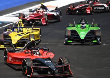 Tokio noću, prva utrka bolida formule E