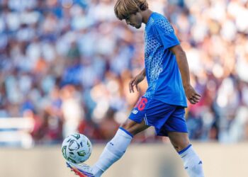 Mora želi isključivo u Romu, Porto pod pritiskom