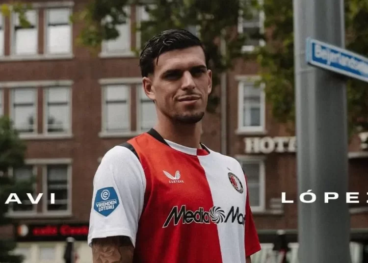 Javi López na posudbi u Feyenoordu sa opcijom otkupa