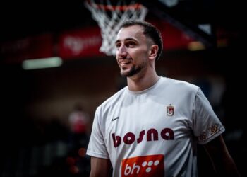 Edin Atić potpisao ostanak u Bosni