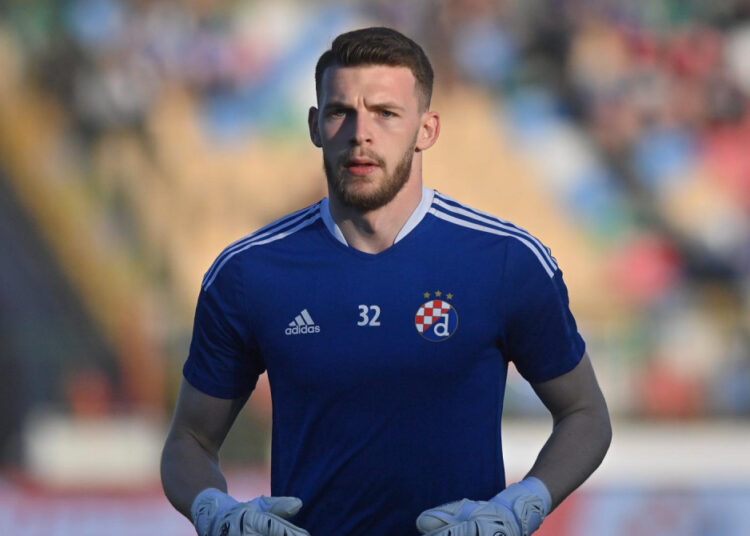 Ko je golman Faris Krkalić?