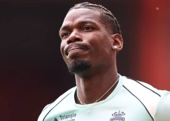 Paul Pogba pred izlaznim vratima Monaca