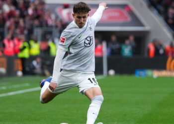 Schalke 04 blizu dovođenja Lindströma