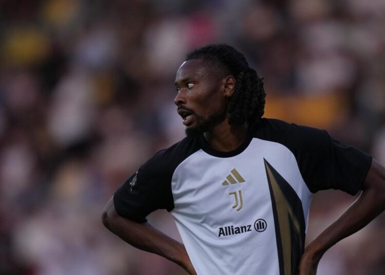 Udarac za Staru Damu, Thuram van terena najmanje 4 mjeseca