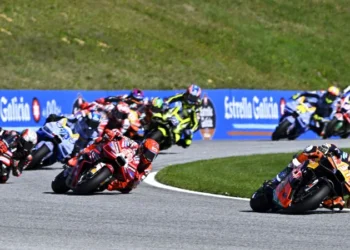 Jorge Martin slavio u MotoGP sprintu: Acosta ispustio pobjedu u završnici
