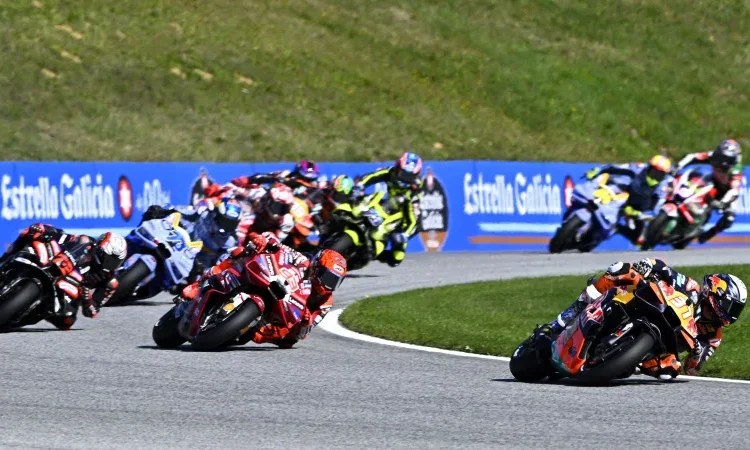 Jorge Martin slavio u MotoGP sprintu: Acosta ispustio pobjedu u završnici