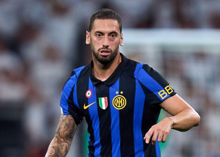 Inter nudi produženje ugovora, je li Calhanoglu sprema ostati u Milanu?