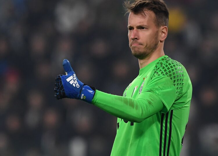 Neto i Sergio Rico kao zamjene nakon teške povrede Grabare