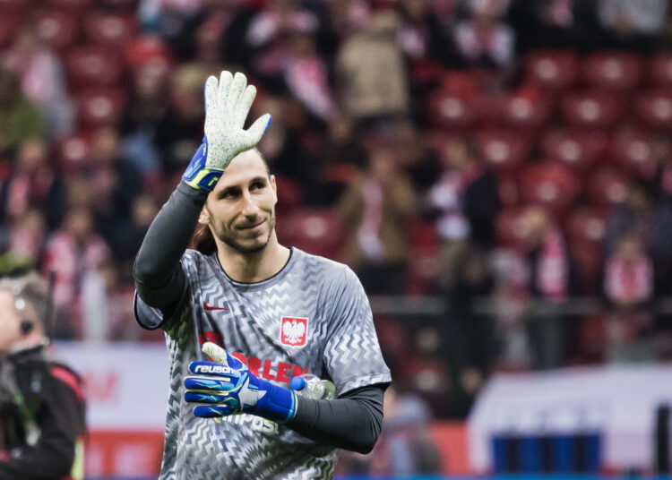 Težak udarac za Kamilа Grabaru: Pokidao prednji križni ligament