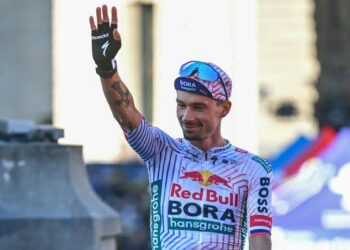 Roglič smanjio zaostatak za Masom na hronometru na Vuelti