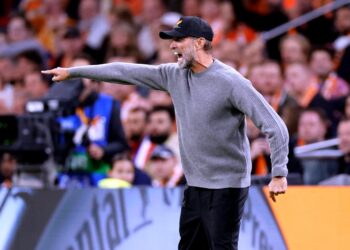 Klopp i Xavi započeli selektorske misije međusobnim remijem