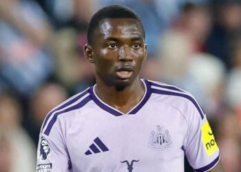 Manchester United razmatra dovođenje Newcastleovog ofanzivca
