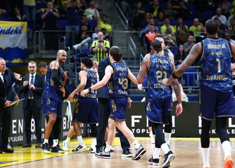 Fenerbahče i Crvena Zvezda upisali pobjede