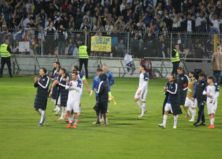 UEFA kaznila FS BiH nakon utakmice protiv Poljske
